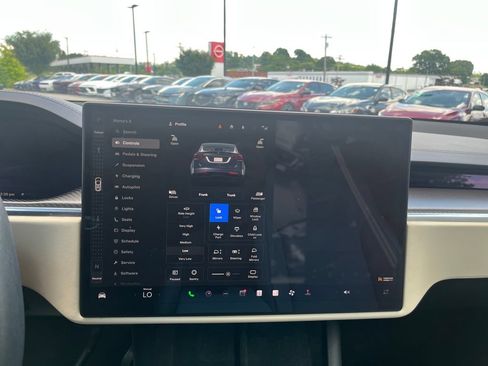 Used 2022 Tesla Model X Plaid AWD/4WD image 20