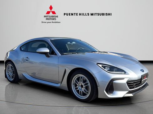 Used 2023 Subaru BRZ Limited RWD image 3