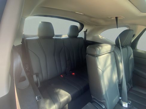 Used 2026 Acura MDX FWD image 29