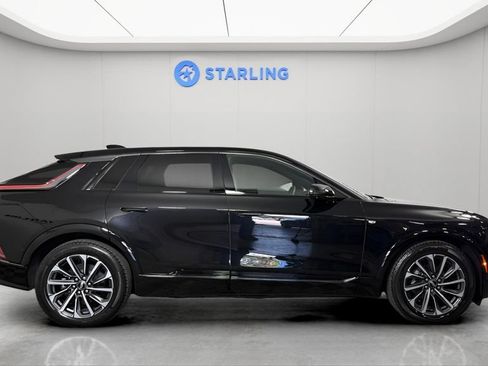 Used 2024 Cadillac Lyriq Sport w/ LPO, Floor Liner Package AWD/4WD image 11