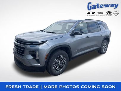 Used 2026 Chevrolet Traverse LT