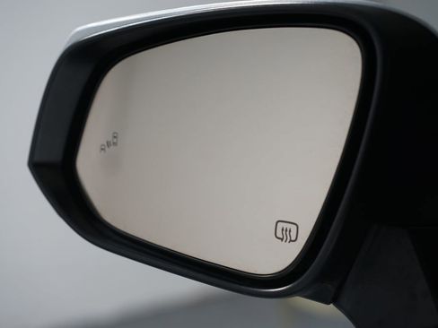 Certified 2021 Toyota Highlander Limited image 26