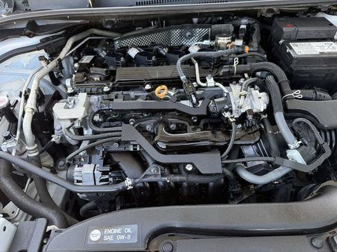 Used 2024 Toyota Corolla LE FWD image 31