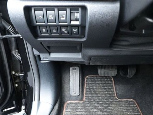 Used 2022 Subaru Forester Touring image 16