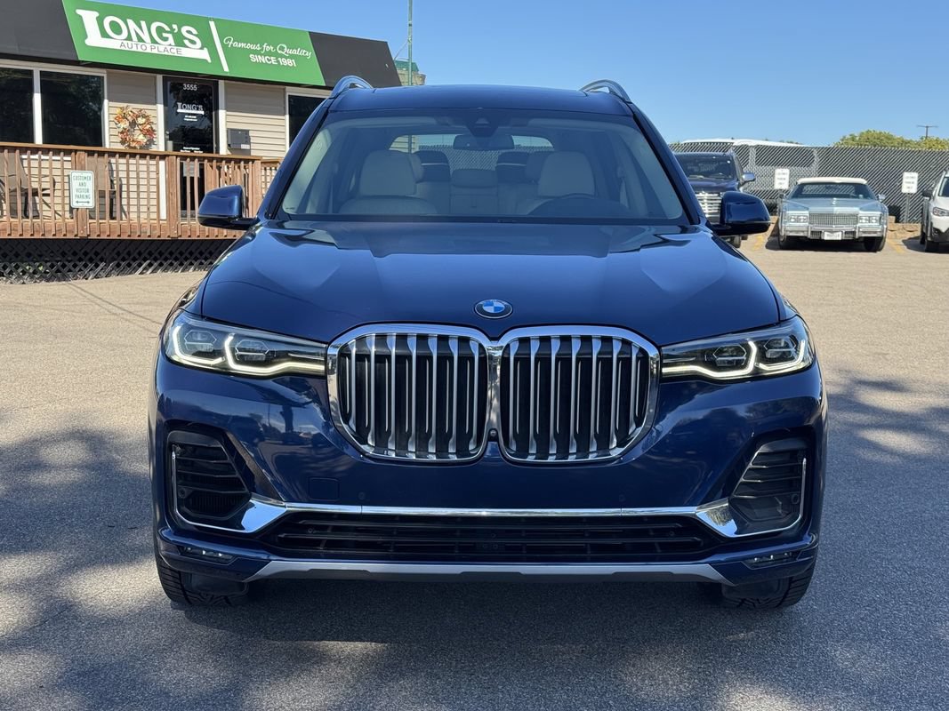 Used 2020 BMW X7 xDrive40i w/ Premium Package AWD/4WD image 3