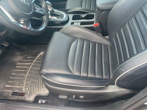 Used 2023 Kia Forte GT-Line w/ GT-Line Premium Package image 30