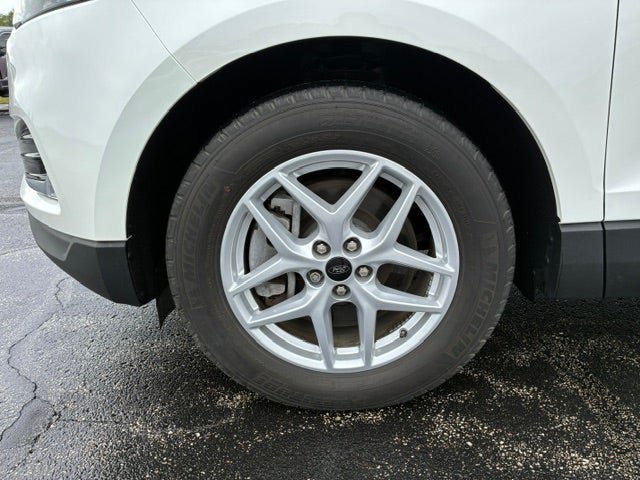 Used 2024 Ford Edge SEL w/ Convenience Package AWD/4WD image 9