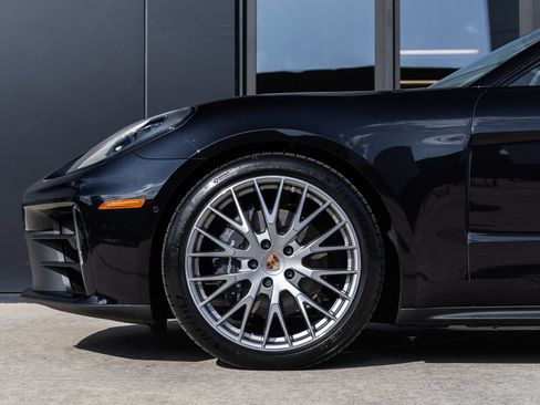 Certified 2026 Porsche Panamera 4 AWD/4WD image 13