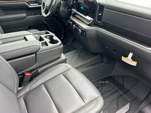 New 2026 Chevrolet Silverado 1500 LT w/ Safety Package RWD image 15