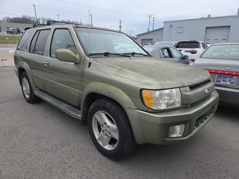 Used 2001 INFINITI QX4 Luxury w/ (S02) Sport Pkg image 1