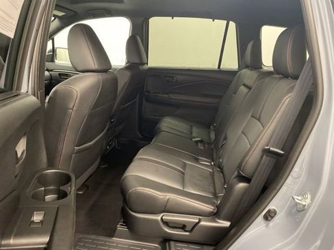 Certified 2025 Honda Passport TrailSport image 22