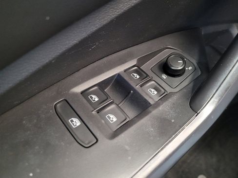 Used 2019 Volkswagen Jetta SEL FWD image 27