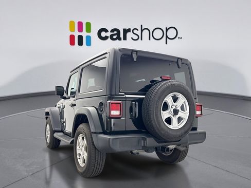 Used 2023 Jeep Wrangler Sport image 3