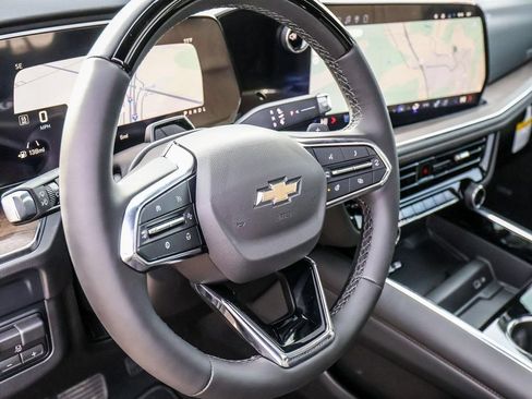 New 2026 Chevrolet Suburban High Country AWD/4WD image 34