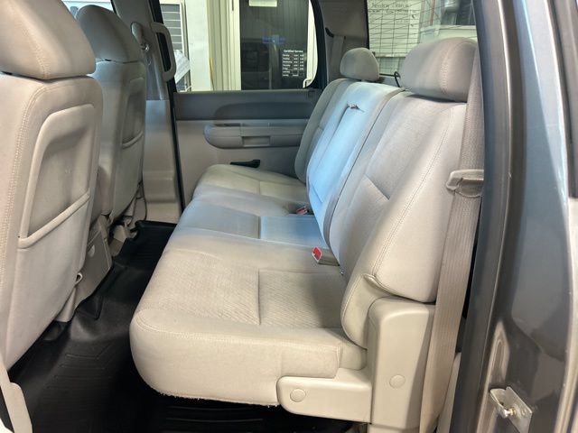Used 2013 Chevrolet Silverado 1500 LT w/ Interior Plus Package AWD/4WD image 31