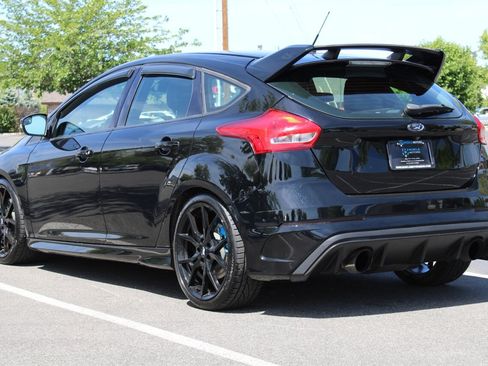 Used 2016 Ford Focus RS AWD/4WD image 2