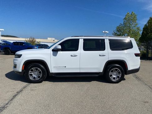 Used 2022 Jeep Wagoneer Series I image 6