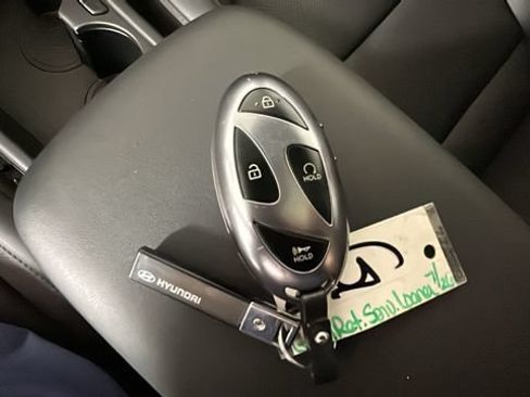 Used 2026 Hyundai Kona Limited FWD image 20