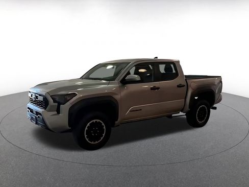 Used 2025 Toyota Tacoma TRD Off-Road image 8