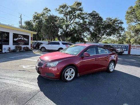Used 2012 Chevrolet Cruze LT image 3