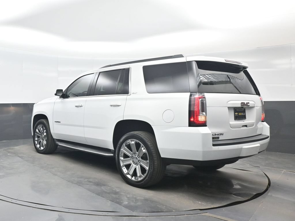Used 2017 GMC Yukon SLT AWD/4WD image 4