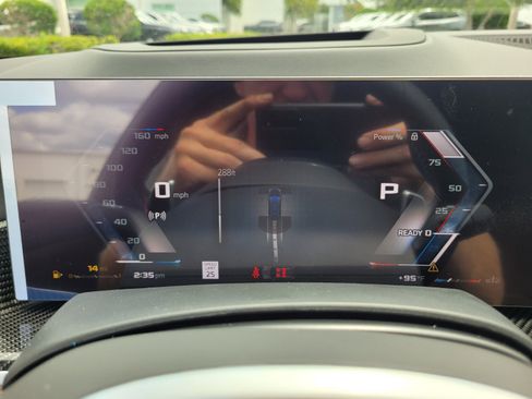 New 2026 BMW X7 M60i image 30