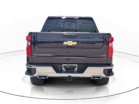 Used 2023 Chevrolet Silverado 1500 LTZ w/ LTZ Convenience Package II AWD/4WD image 6