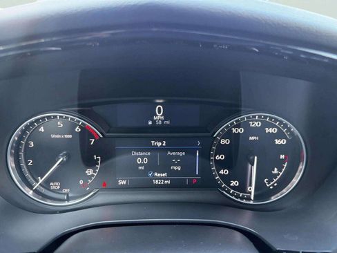 Used 2024 Cadillac XT6 Luxury w/ LPO, Floor Liner Package image 25