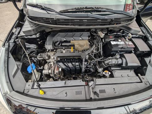 Used 2021 Kia Rio LX image 10