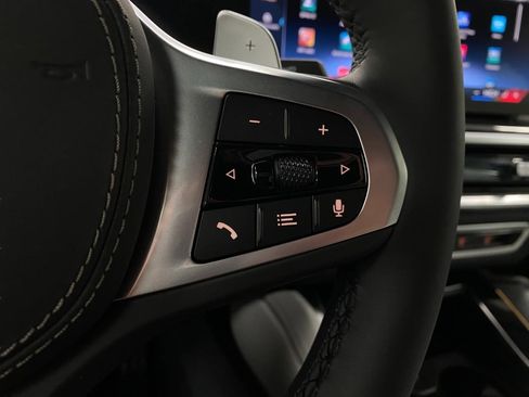 New 2026 BMW X6 xDrive40i image 16