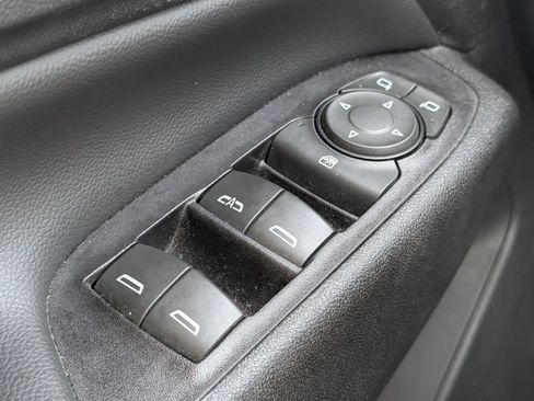 Used 2020 Chevrolet Equinox LT AWD/4WD image 16