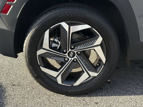 Certified 2024 Hyundai Tucson SEL w/ Convenience Package FWD image 20