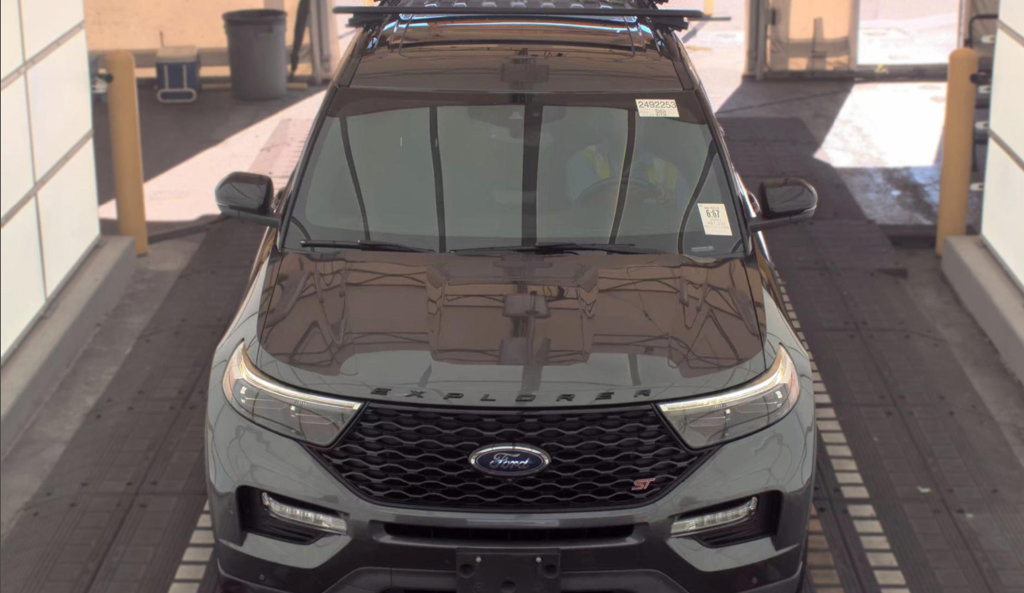 Used 2020 Ford Explorer ST w/ Premium Technology Package AWD/4WD image 3