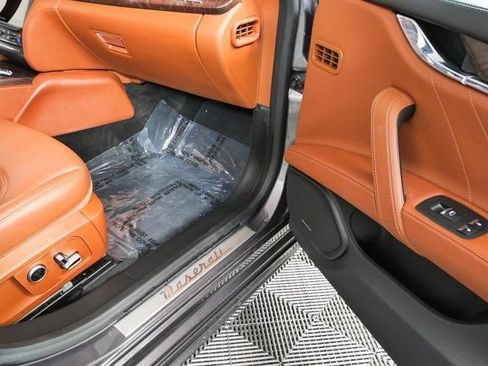 Used 2023 Maserati Quattroporte GT RWD image 26