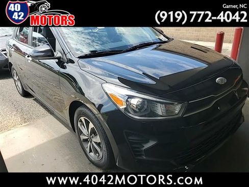 Used 2021 Kia Rio S w/ Technology Package FWD image 1