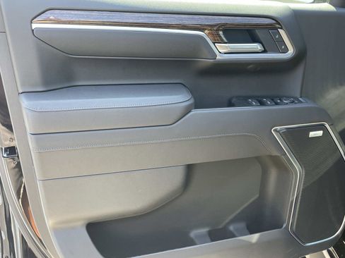 New 2026 GMC Sierra 1500 Elevation w/ Preferred Package AWD/4WD image 19