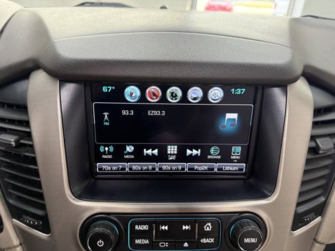 Used 2019 GMC Yukon Denali w/ Denali Ultimate Black Edition AWD/4WD image 23
