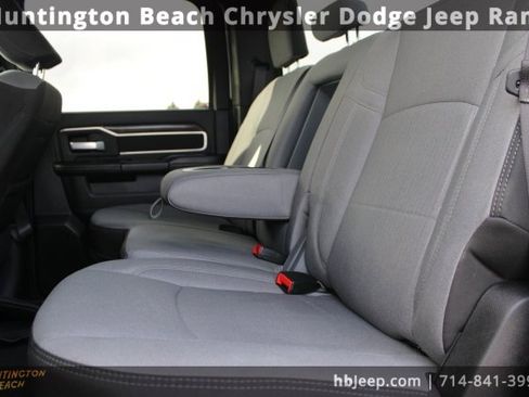 Used 2024 RAM 2500 Big Horn image 37