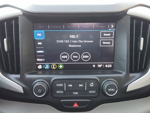 Used 2018 GMC Terrain SLT w/ Preferred Package image 18