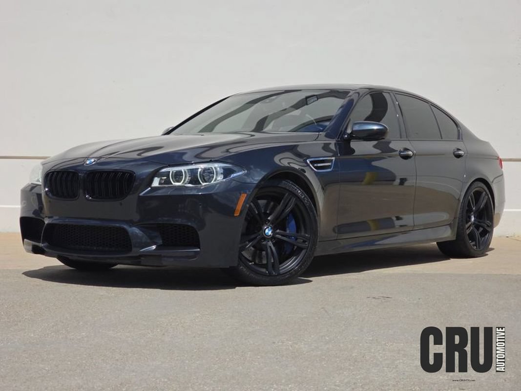 Used 2015 BMW M5 RWD image 1