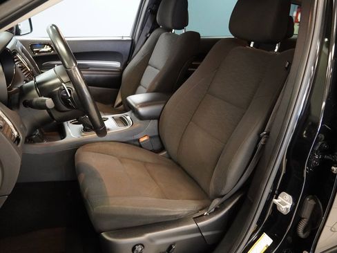 Used 2020 Dodge Durango GT image 3