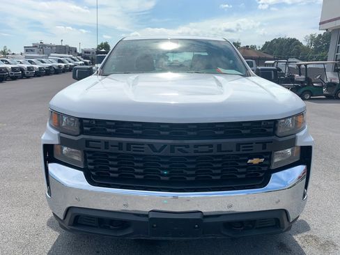 Used 2020 Chevrolet Silverado 1500 W/T w/ WT Safety Package AWD/4WD image 2