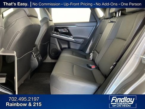Used 2024 Subaru Solterra Limited image 28