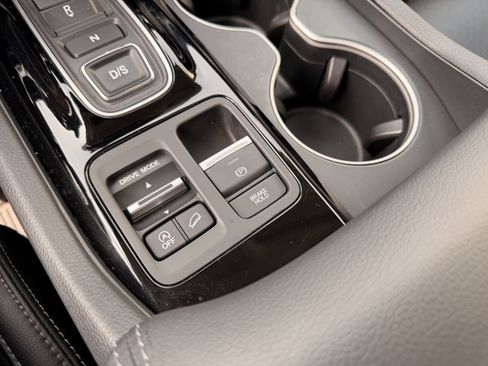 Used 2023 Honda Pilot Touring image 27