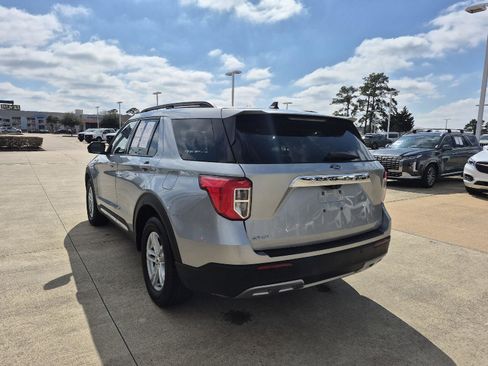 Certified 2023 Ford Explorer XLT w/ Equipment Group 202A image 5