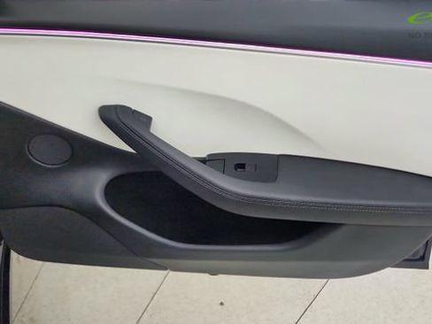 Used 2024 Tesla Model 3 Performance AWD/4WD image 23