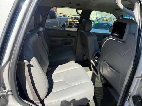 Used 2005 Chevrolet Tahoe LT w/ LT Preferred Equipment Group image 23