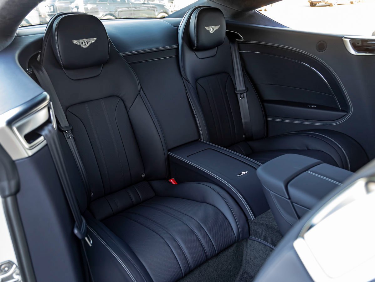 Used 2026 Bentley Continental GT AWD/4WD image 33