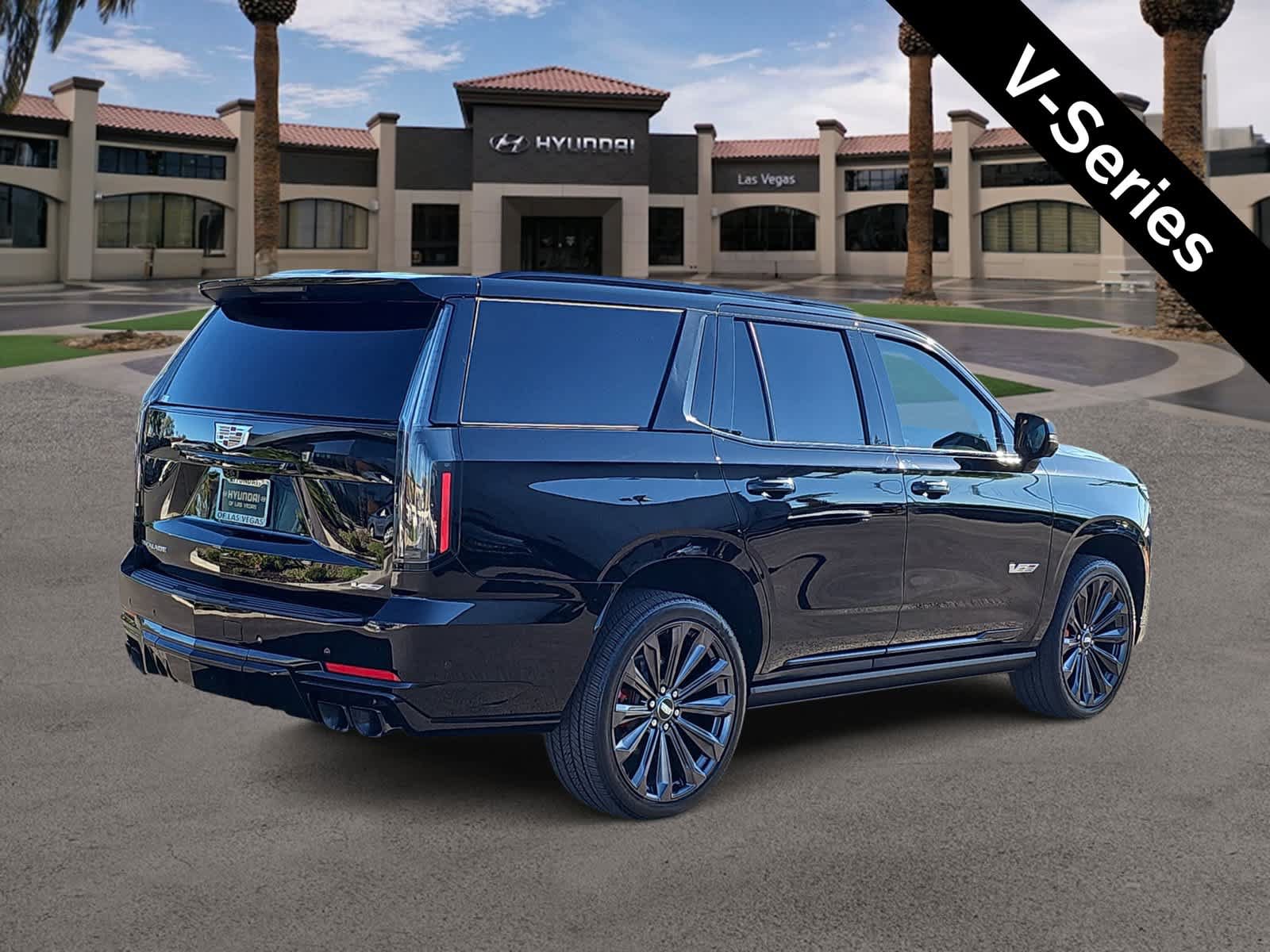 Used 2026 Cadillac Escalade V AWD/4WD image 7