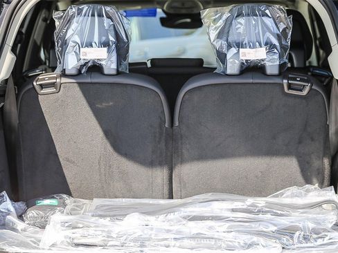 New 2025 Volvo XC90 B6 Plus w/ Protection Package Premier image 13